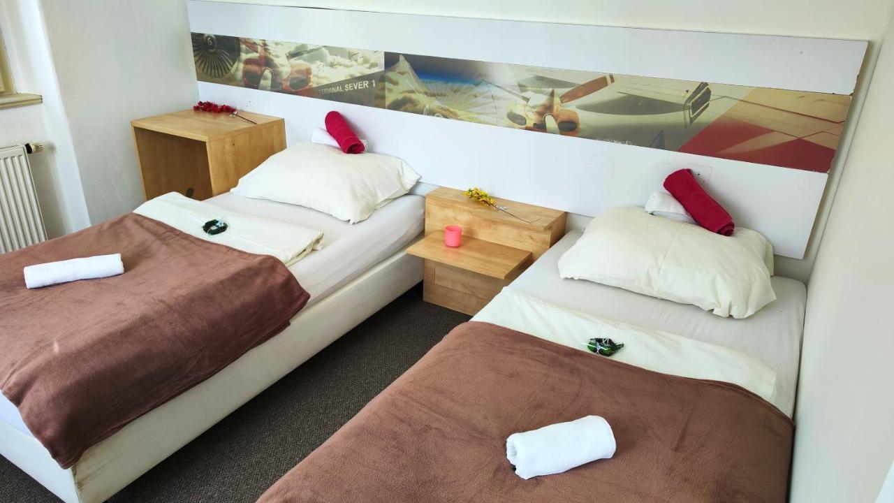 Hotel Stara Skola Mezná Exteriör bild
