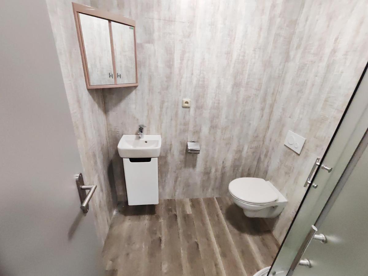 Hotel Stara Skola Mezná Exteriör bild
