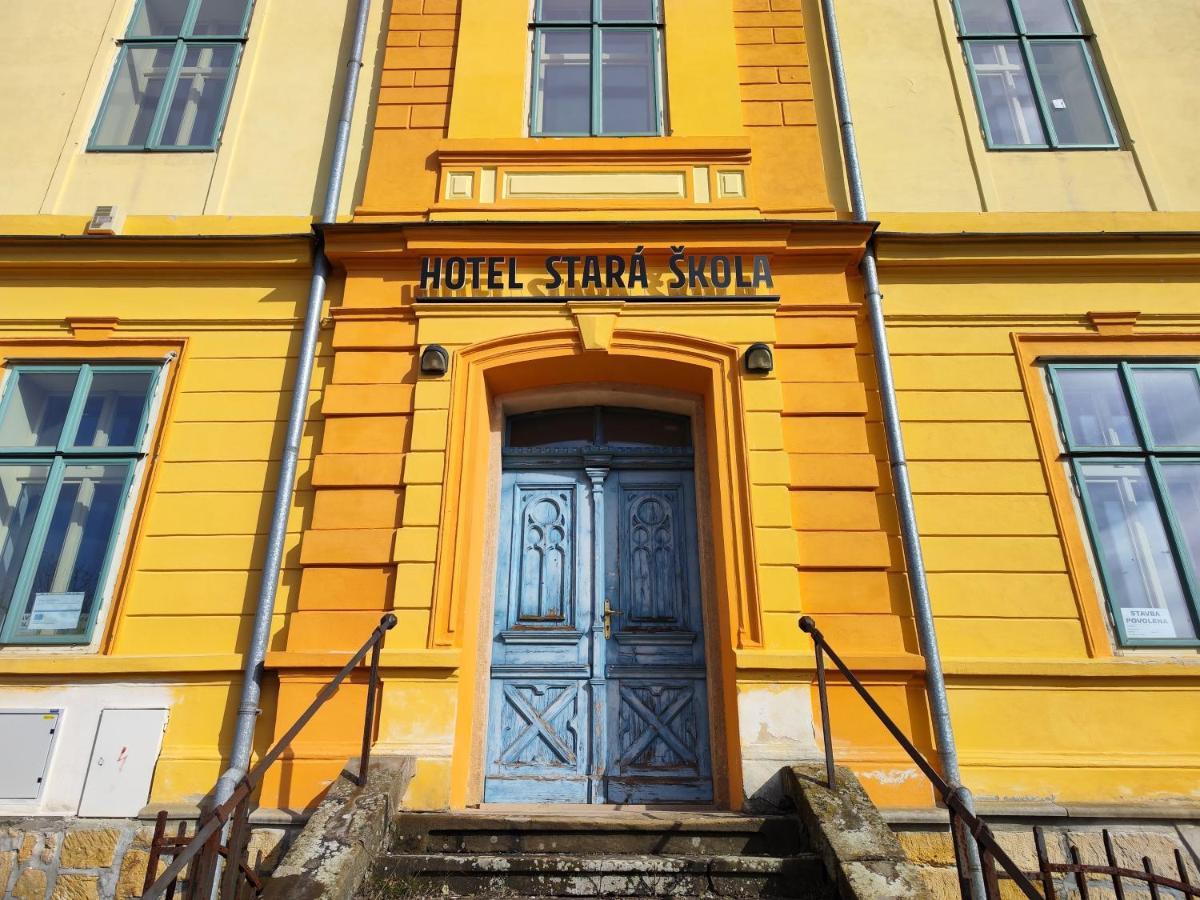 Hotel Stara Skola Mezná Exteriör bild
