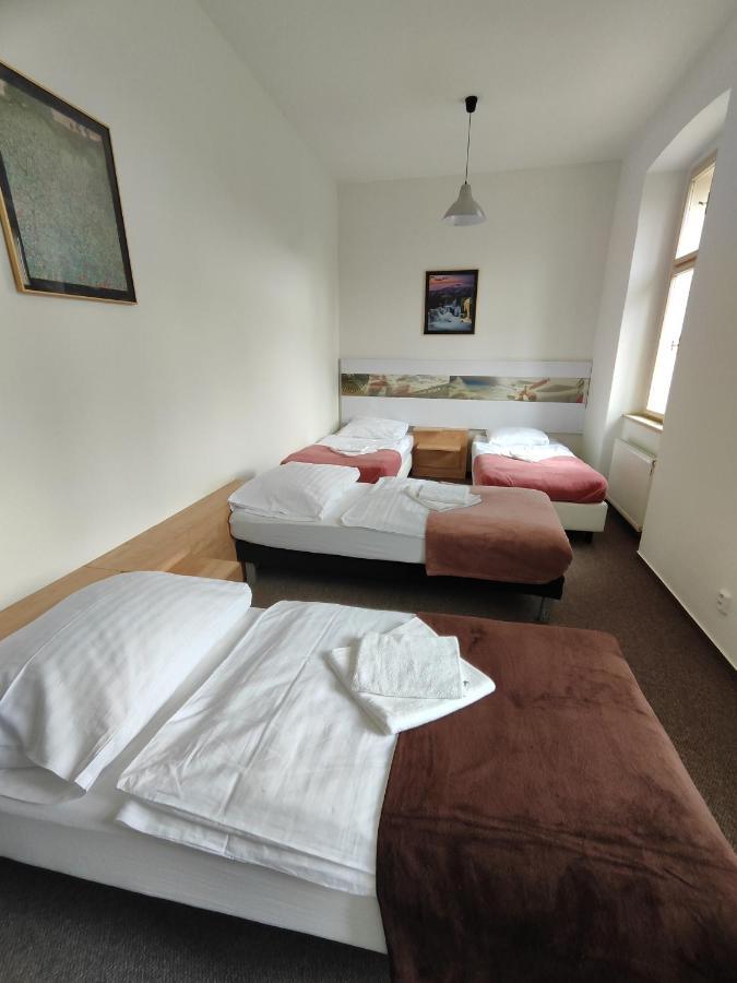 Hotel Stara Skola Mezná Exteriör bild