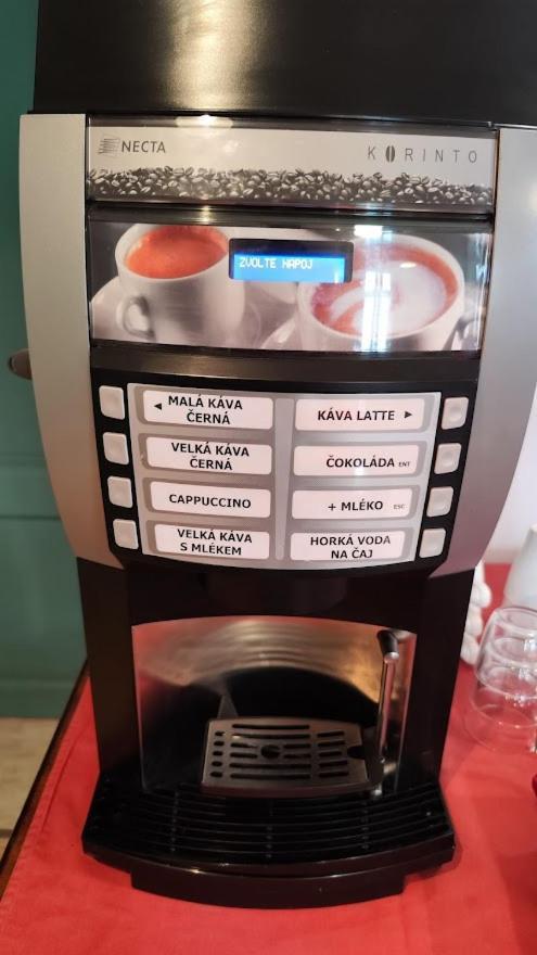 Hotel Stara Skola Mezná Exteriör bild